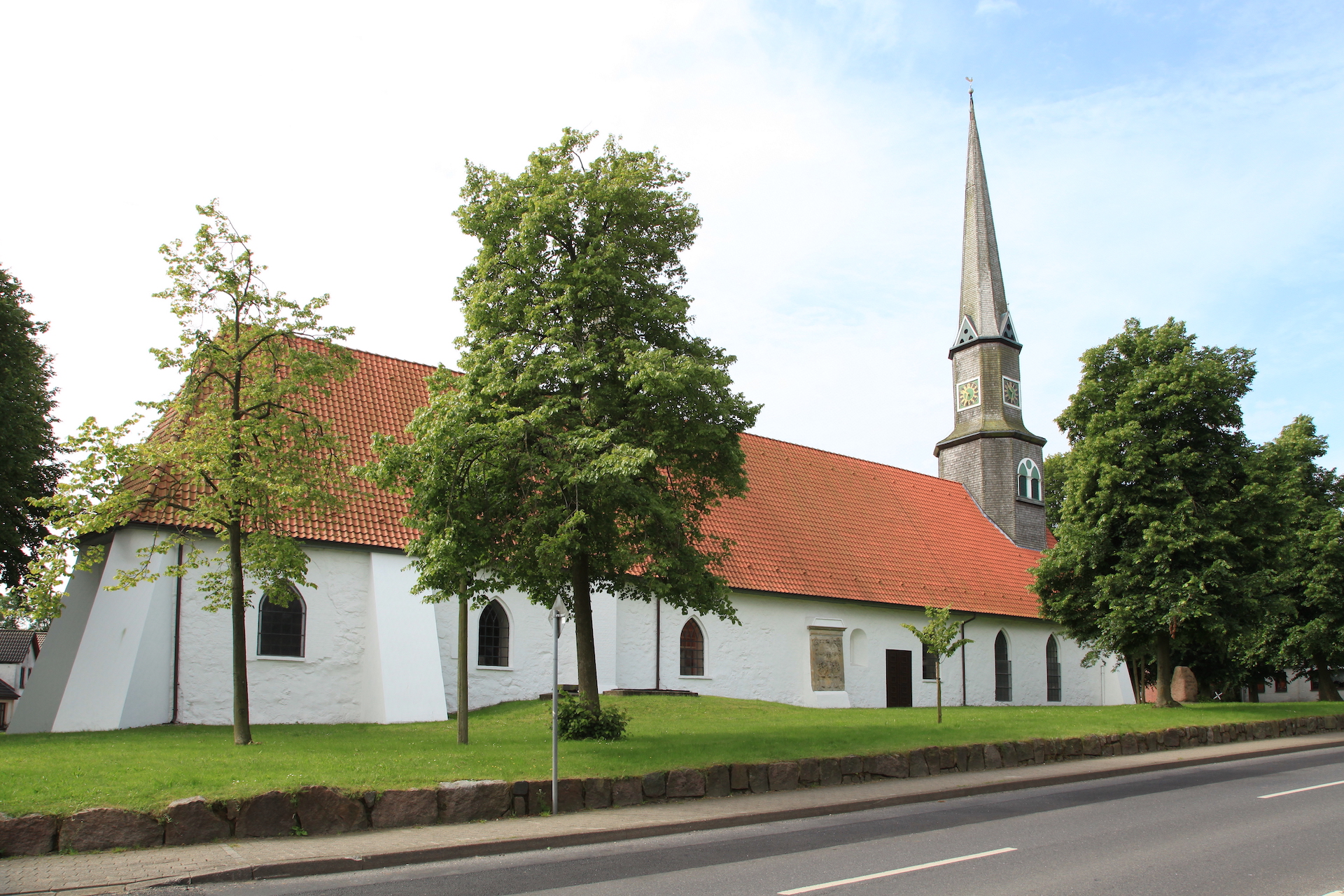 St. Secundus-Kirche Hennstedt